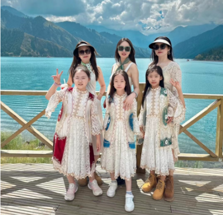  S21沙漠+五彩滩落日+喀纳斯+禾木+魔鬼城+赛里木湖+独山子大峡谷+肯斯瓦特水库+S101  汽车8日游